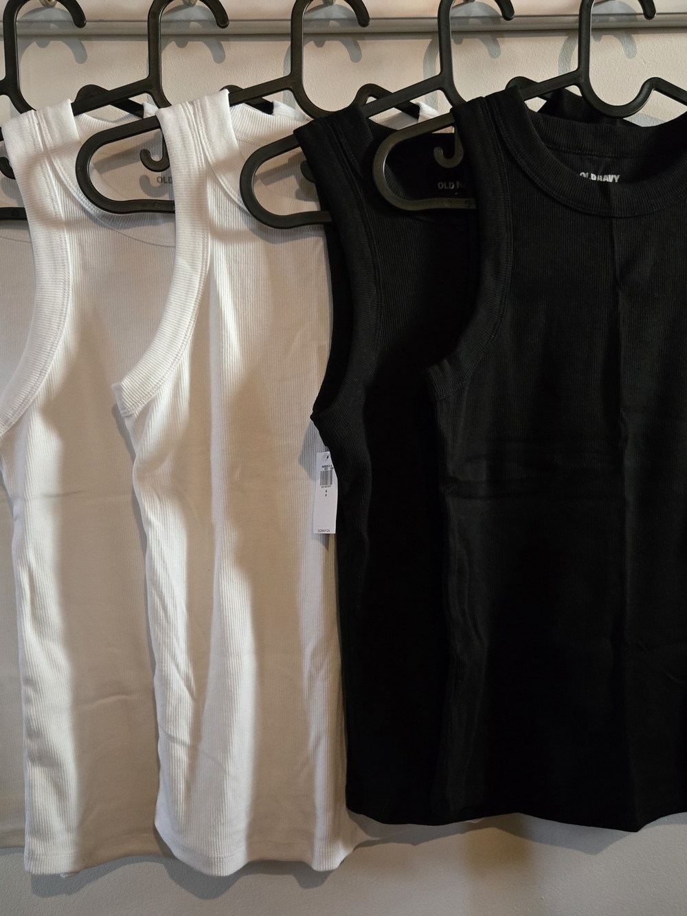 Old Navy Ribbed Tank Tops - Black & White (5 Tank Bundle)